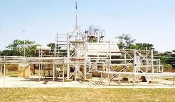 ABU students build 1-barrel-per-day oil refinery in Kaduna